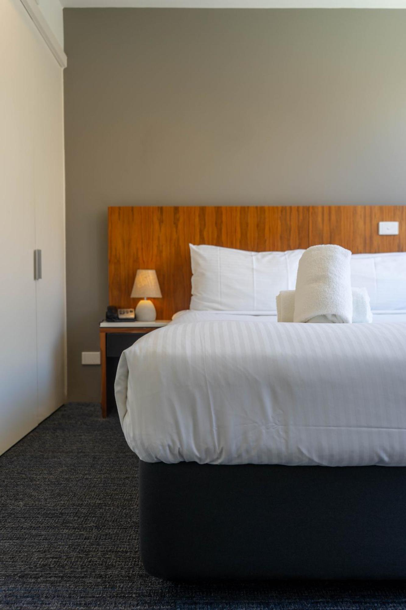 Cosmopolitan Hotel And Apartments Melbourne Buitenkant foto